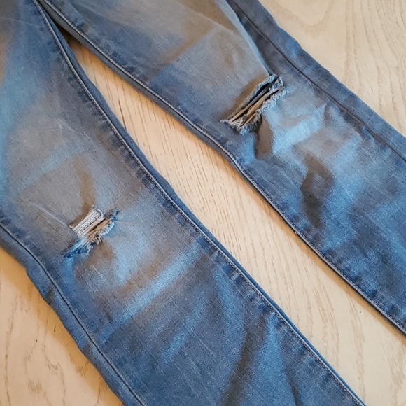 ποΈ NWT Blank NYC frayed skinny jeans - Picture 5 of 10